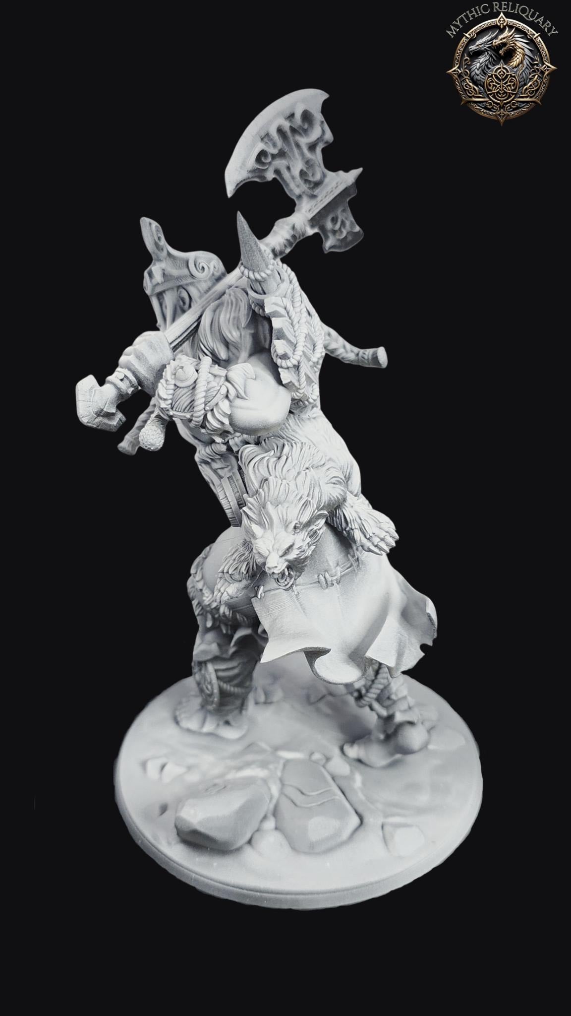 Frost Giant Miniature: Skjarnhilda - Artisan Guild TTRPG Figure