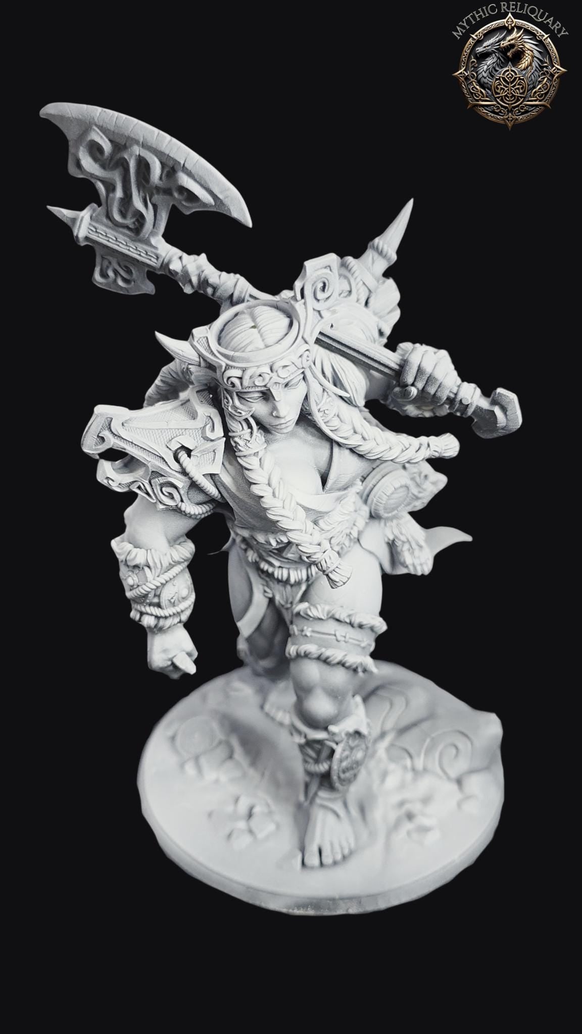 Frost Giant Miniature: Skjarnhilda - Artisan Guild TTRPG Figure
